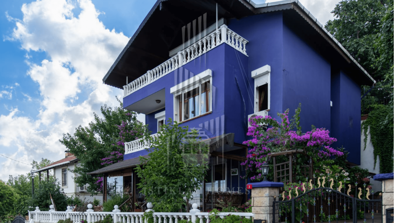 Villa for sale in Sarir