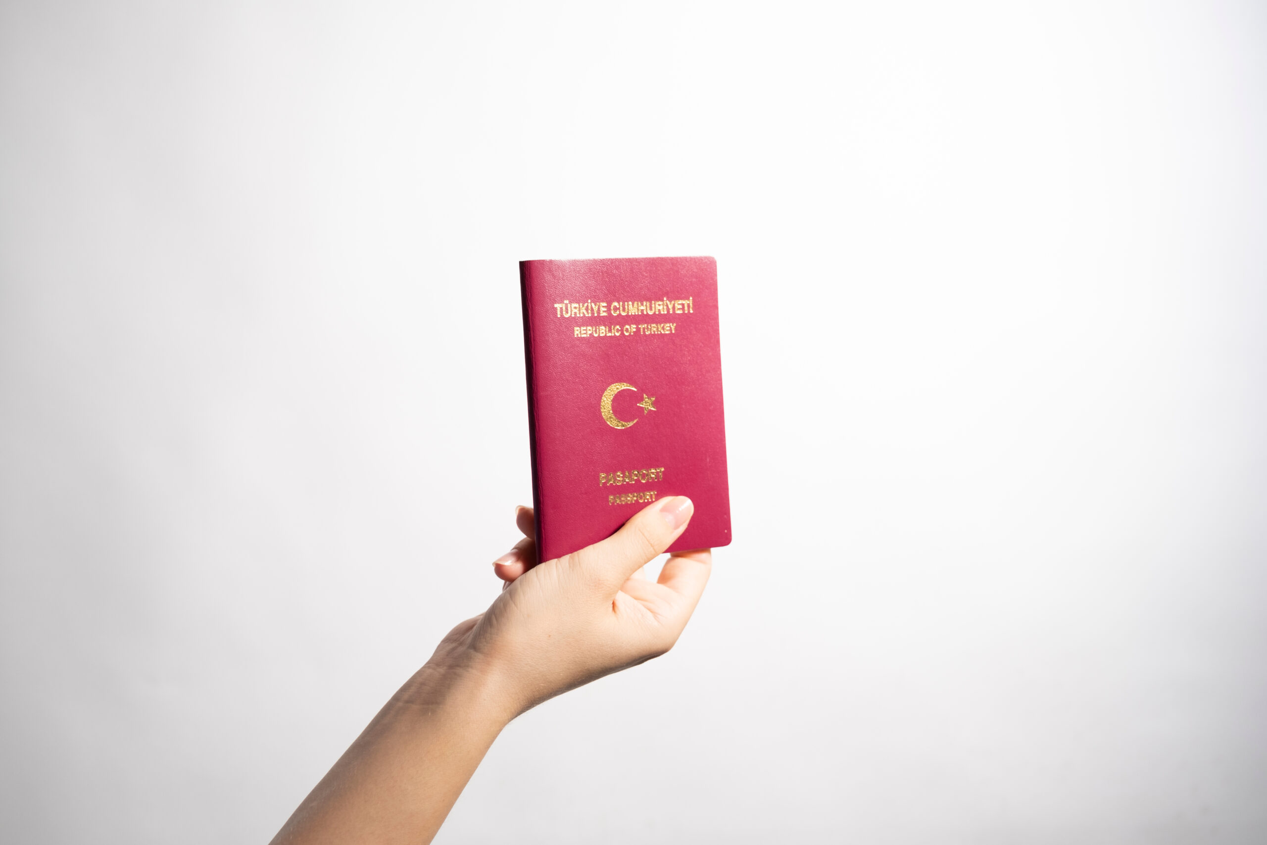   با ما در تماس باشید برای اخذ شهروندی ترکیه